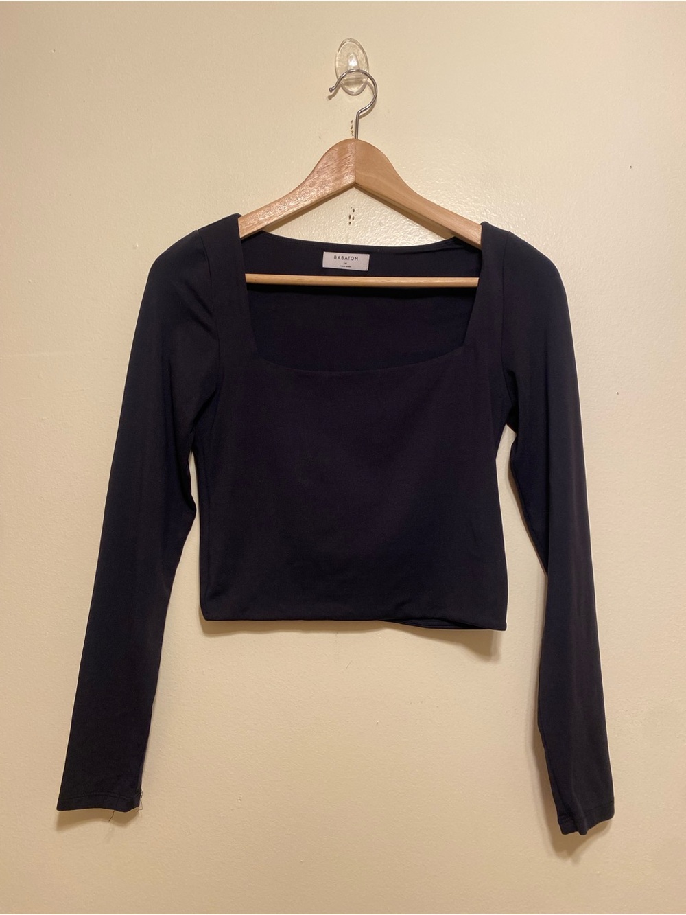 Babaton Black Square Neck Long Sleeve Crop Top. Size M
